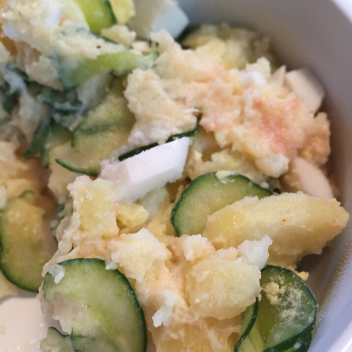 ボール一個!レンジとドレッシングで簡単タラモサラダ